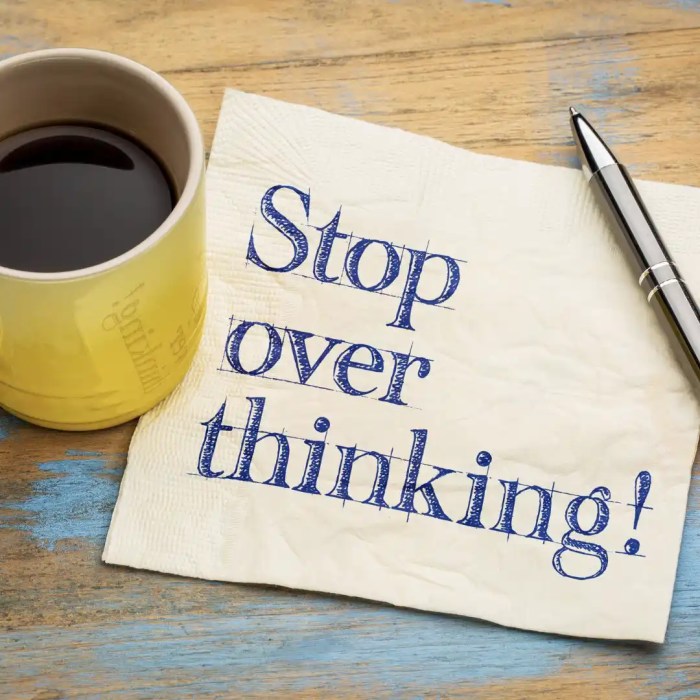 Overthinking Sama Pacar? Atasi Dengan 5 Cara Berikut!