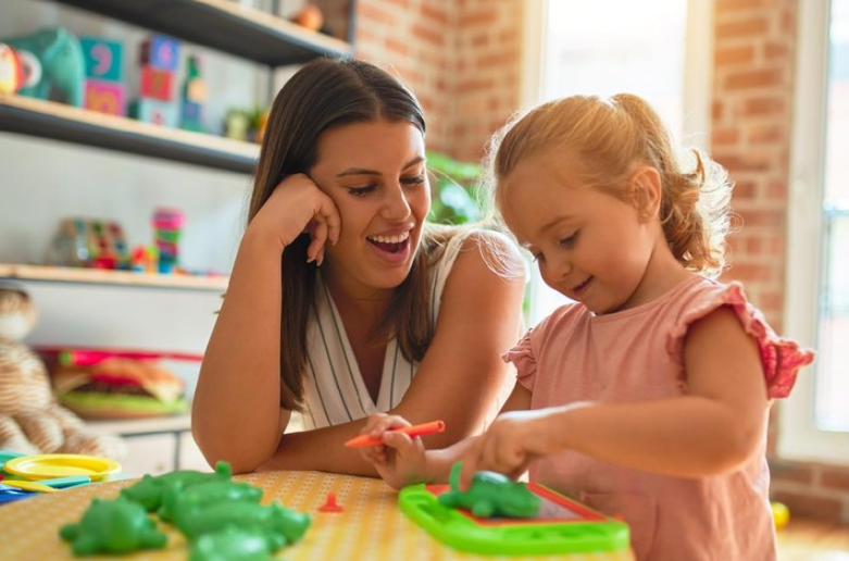 kegiatan stimulasi anak usai 0-2 tahun