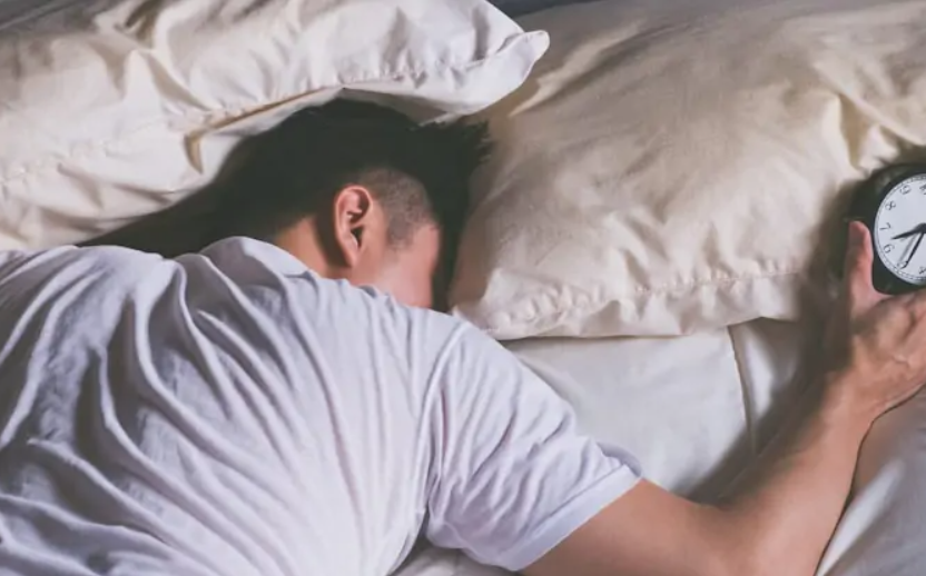 tidur seharian saat puasa